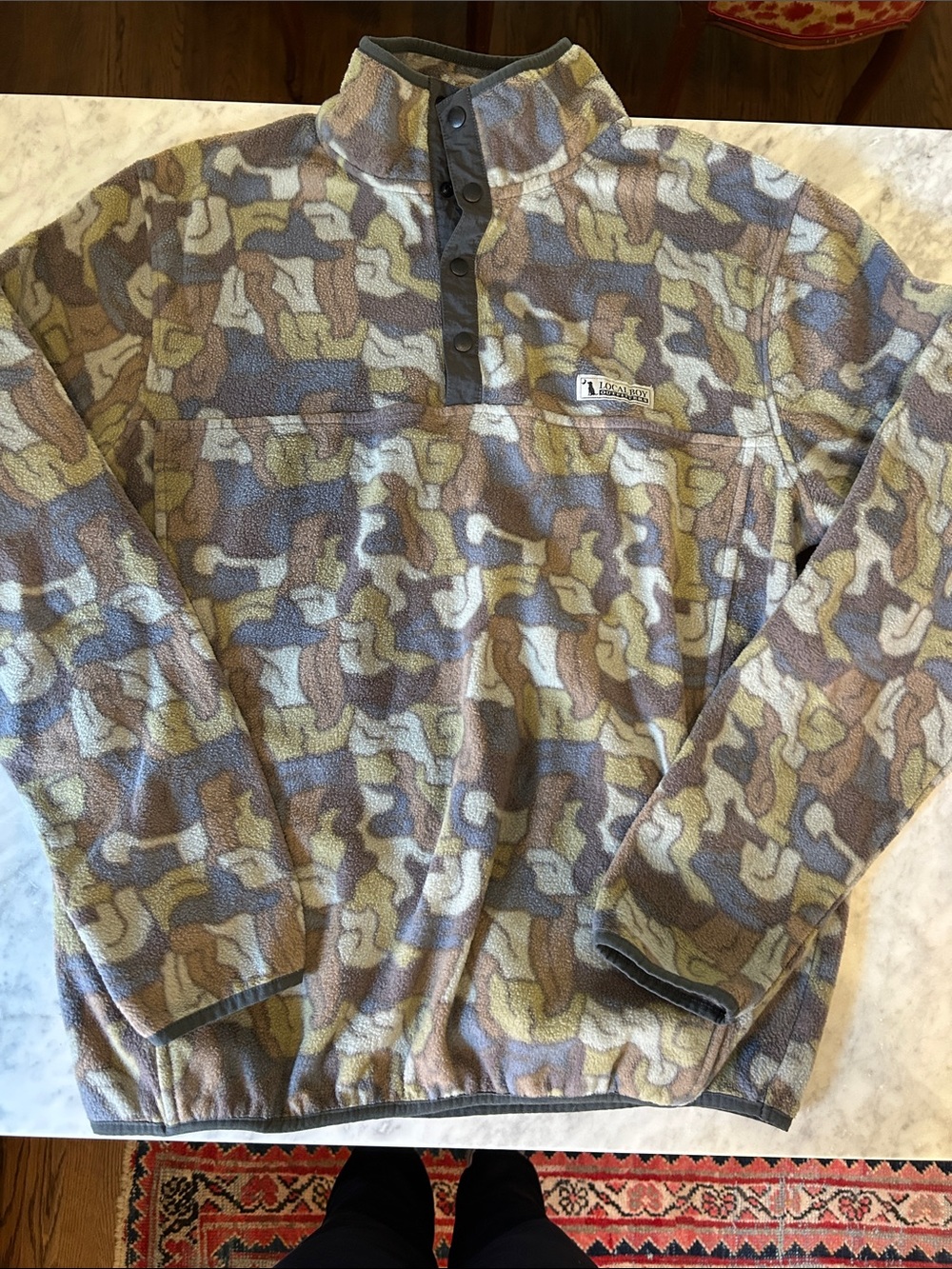 Local Boy fleece pullover with ¼ snap at neck.  EUC. Men’s medium. Front pockets
